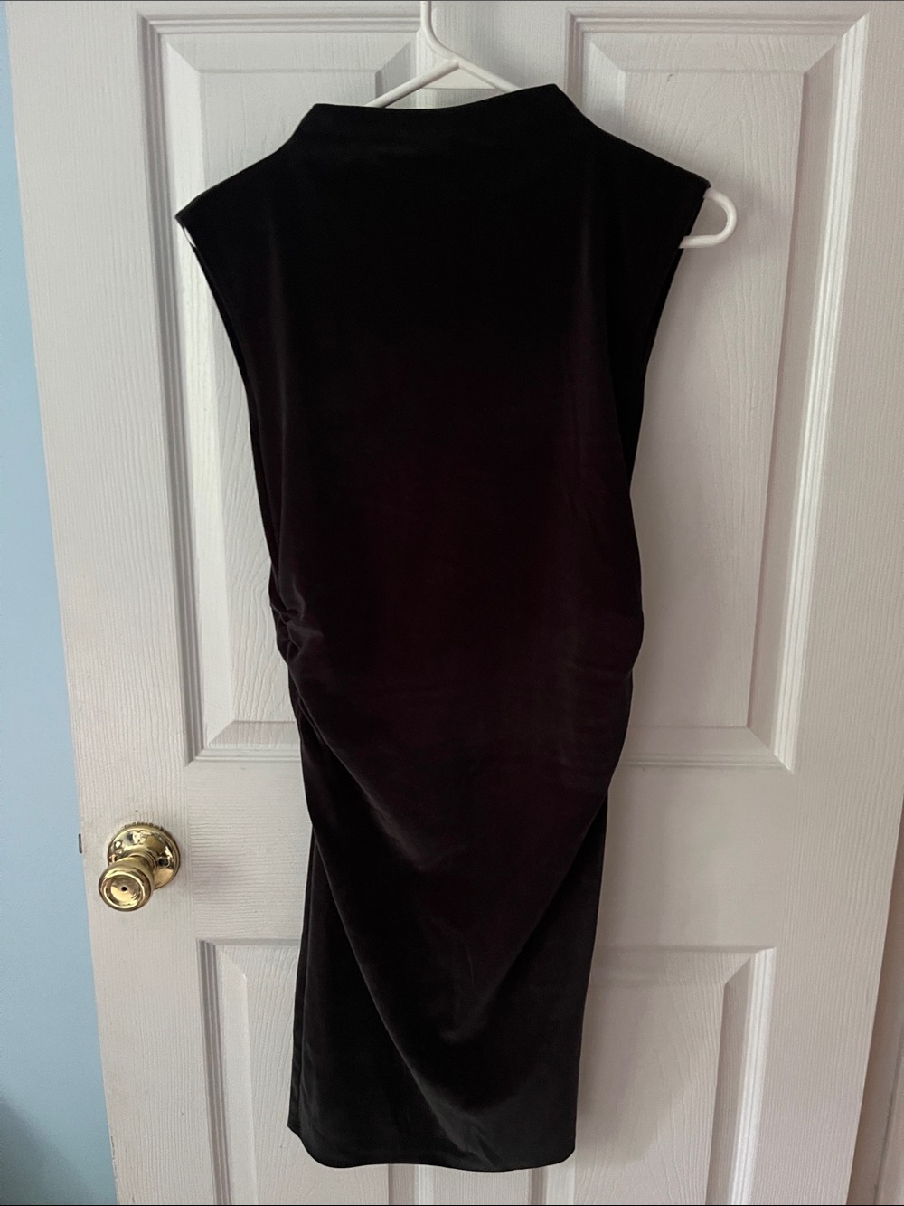 Classic Black Sleeveless Midi Dress